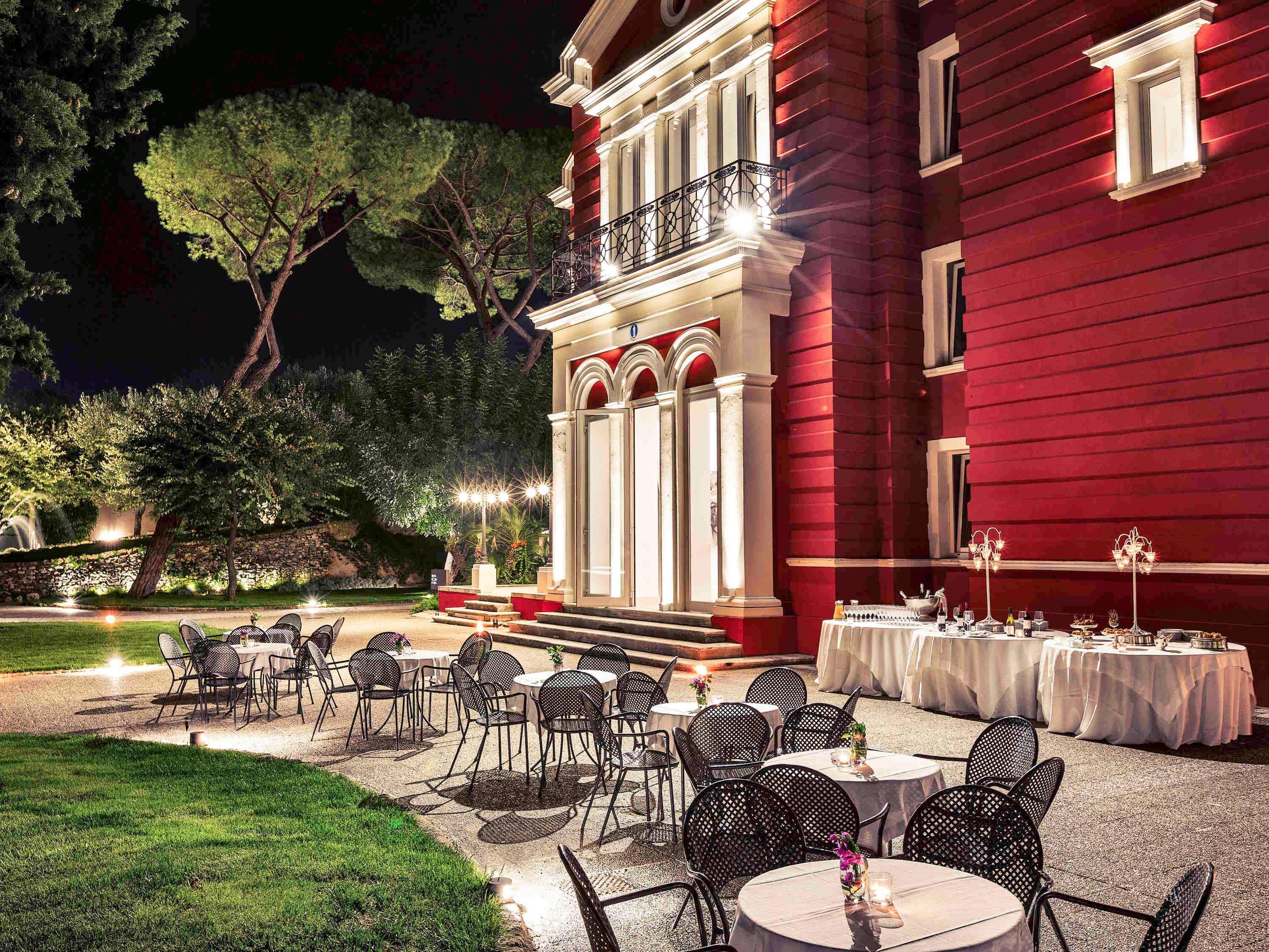 Mercure Villa Romanazzi Carducci Bari Exterior foto